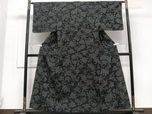 Kimono 上質な紬 　単衣　草花文 　正絹　逸品