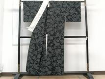 Kimono 上質な紬 　単衣　草花文 　正絹　逸品