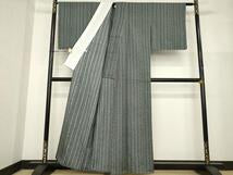 Kimono 上質な小紋　単衣　紬地　縞　正絹