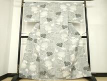 Kimono 質な紬　単衣　葡萄唐草文　正絹