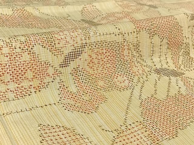 Kimono 上質な紬　単衣　舞蝶文　正絹
